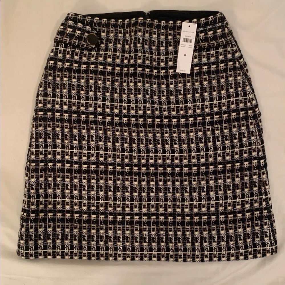 Ann Taylor formal/causal women skirt